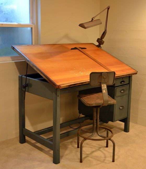 art table 